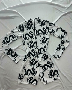Macaquinho estilo macacão dragão branco com preto estilo moda gringa - comprar online