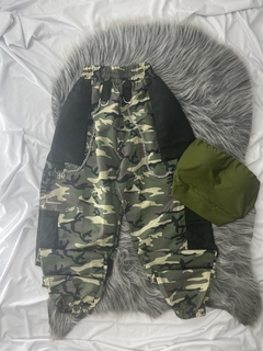 Conjunto Street de corrente camuflado verde com preto estilo moda gringa - Nanda Looks