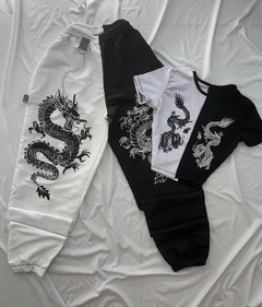 Conjunto bicolor calça tactel e cropped dragão estilo moda gringa na internet