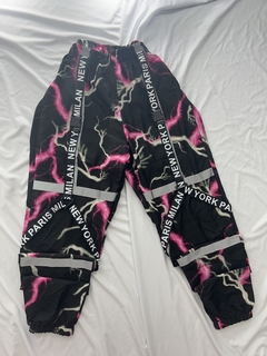 Conjunto calça tactel raio rosa e cropped com bojo balaclava bandida preto com rosa - comprar online