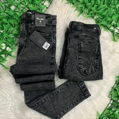 Calça Jeans Revile Preta com lycra