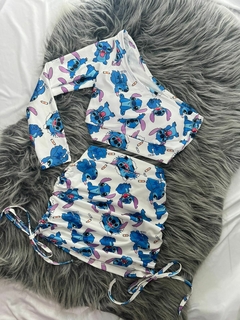 Conjunto feminino saia drapeada e cropped mula manca com bojo branco e azul lilo & stich na internet