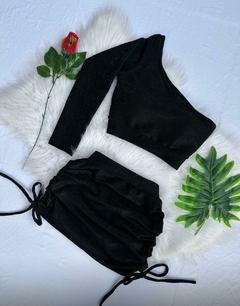 Conjunto feminino Natal e ano novo de lurex saia drapeada lurex e cropped mula manca de lurex preto vermelho e branco na internet