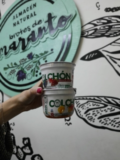 Yogurt con colchón de frutas, Felices las vacas