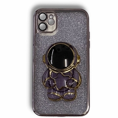 FUNDA IPHONE 12 ASTRONAUTA CON GLITTER en internet