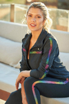 CAMPERA DE LYCRA CON TIRAS MULTICOLORES (BI40144)