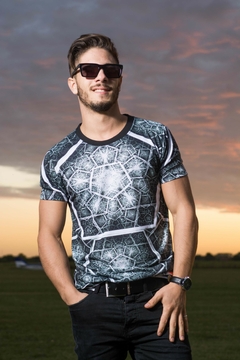 REMERA HOMBRE DE LYCRA Y ALGODON ESTAMPADAS (DO00905) - tienda online