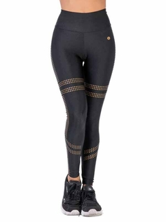 CALZA DEPORTIVA DE LYCRA CON DETALLES EN DORADO (TO05031)