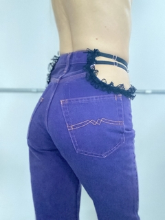 Imagen de JEAN CROP VIOLETA