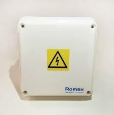 CAJA ESTANCA ROMAX 100X100X80