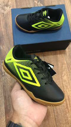 TENIS UMBRO REF. GAMEJR PRETO LIMAO