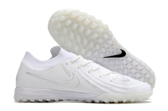 Chuteira Nike Phantom GX II EliteTF - EA CHUTEIRAS