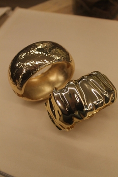 Imagem do Bracelete Martelado Dourado