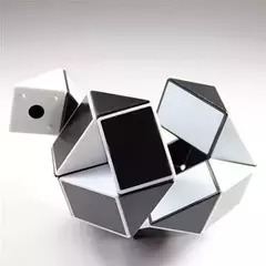 Cubo Serpiente en internet