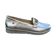 ZAPATO MOCASÍN CAVATINI 1212 PLATA