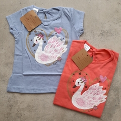 Remera manga corta CISNE BE MAGIC - comprar online