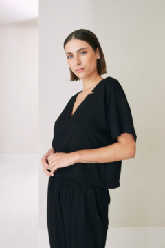 BLUSA CLARA - comprar online