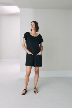 MONO SHORT