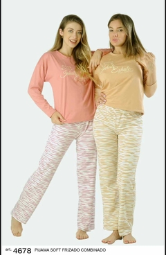 Pijama soft frisado con estampa y pantalon rayado - POEMA 4678