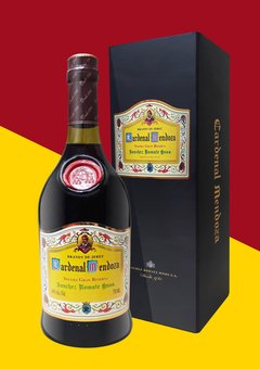 Brandy Cardenal Mendoza 750 cc (España)