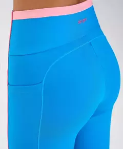 Legging recortes com bolsos laterais azul Alto Giro - Loja Espaço Fitness