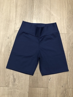 Short meia coxa azul marinho Obbia