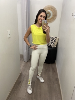 Regata cropped abertura nas costas verde lime Alto Giro - Loja Espaço Fitness