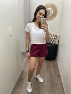 Short duplo de corrida básico bordô Obbia - comprar online