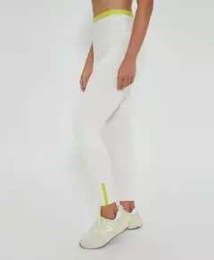 Legging com bolso e zíper na barra nude Alto Giro - loja online