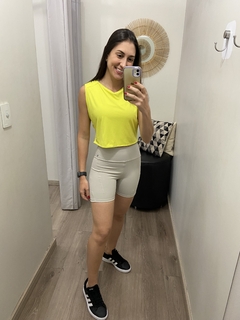 Regata cropped abertura nas costas verde lime Alto Giro - loja online