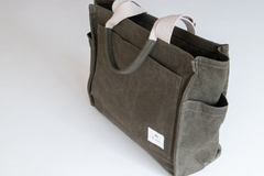 New In! Collab RE + amoreira - Everyday Bagg Musgo - loja online