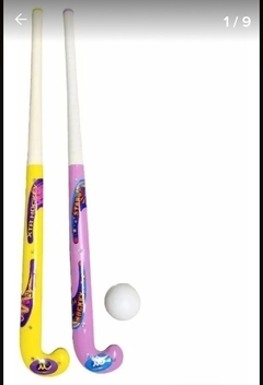 Palos de Hockey por dos unidades y pelota. Mozart - comprar online