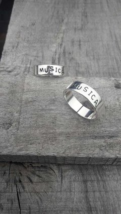 Anillo Música