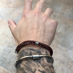 BRACELET MOSQUETÃO PRATA EM AÇO na internet