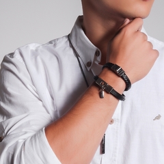 PULSEIRA NEO BLACK EM COURO - comprar online