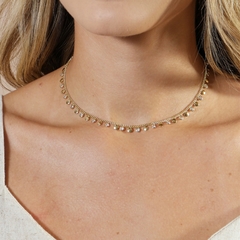 CHOKER MEDALHINHAS E PTOS DE LUZ BANHADA A OURO - comprar online