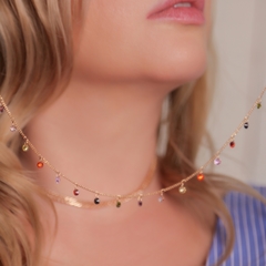 CHOKER CRISTAIS COLORS PENDURADOS BANHADA A OURO