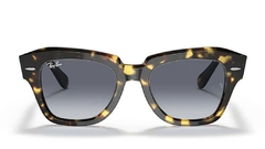 Ray-Ban 2186 State Street 1332/86