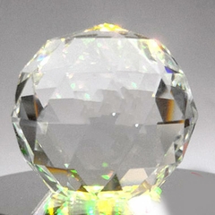 Bola de cristal multifacetada de mesa P 3 cm