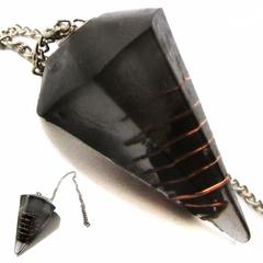 Pêndulo de orgonite com pedra turmalina negra