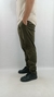 Calça Slim Verde Militar na internet