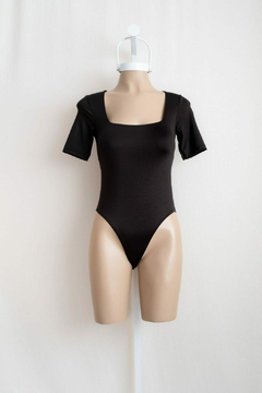 Body Square - comprar online