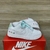 Imagem do Tênis Dunk Low SB