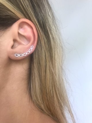 BRINCO EAR CUFF CORAÇÃO VAZADO PRATA 925