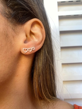 BRINCO EAR CUFF 3 CORAÇÕES DE PRATA