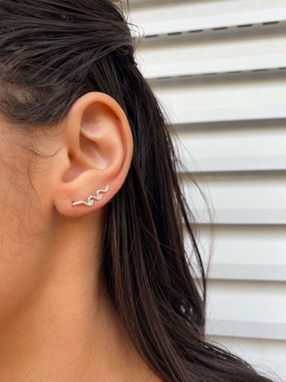 EAR CUFF ONDAS DE PRATA