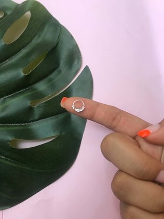 PIERCING FOLHA ZIRCÔNIA DE PRATA