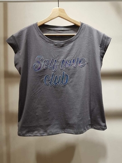 Remera Self Love Tornasolado