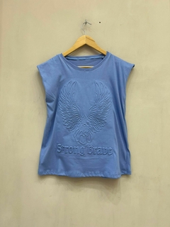 Musculosa Relieve Aguila - comprar online