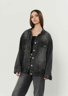 Campera Over Black Stone - comprar online